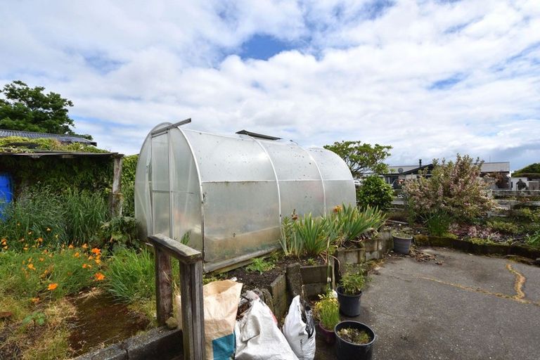 Photo of property in 15 Ash Street, Newfield, Invercargill, 9812