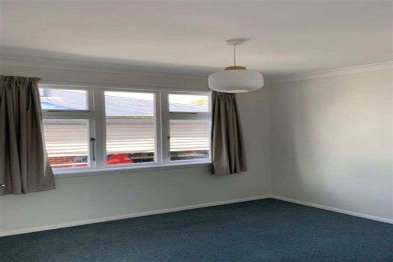 Photo of property in 9 Armstrong Avenue, Carterton, 5713