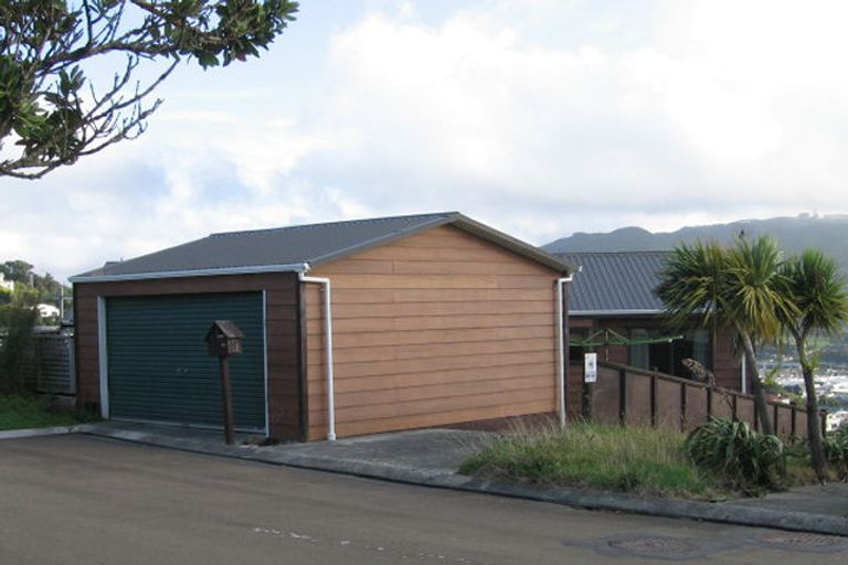 Photo of property in 39 Pelorous Street, Paparangi, Wellington, 6037