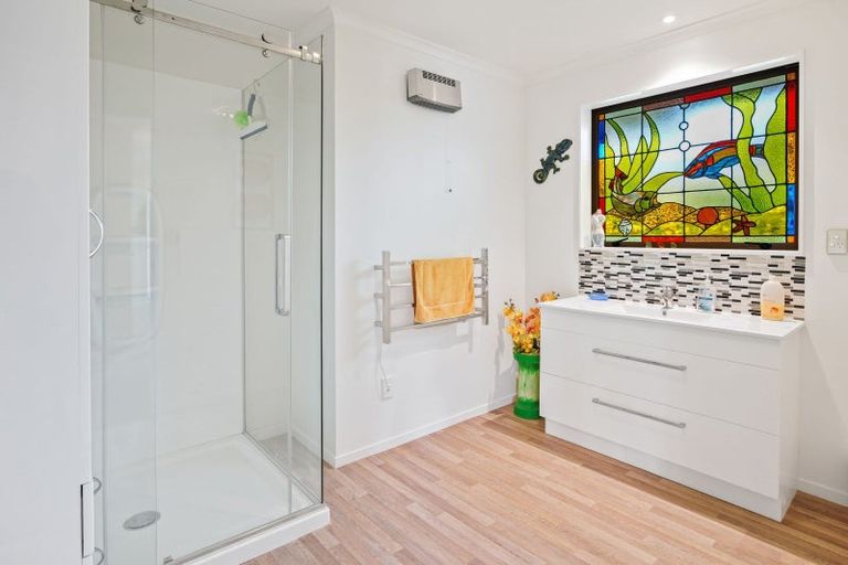 Photo of property in 330 Suffolk Road, Stoke, Nelson, 7011