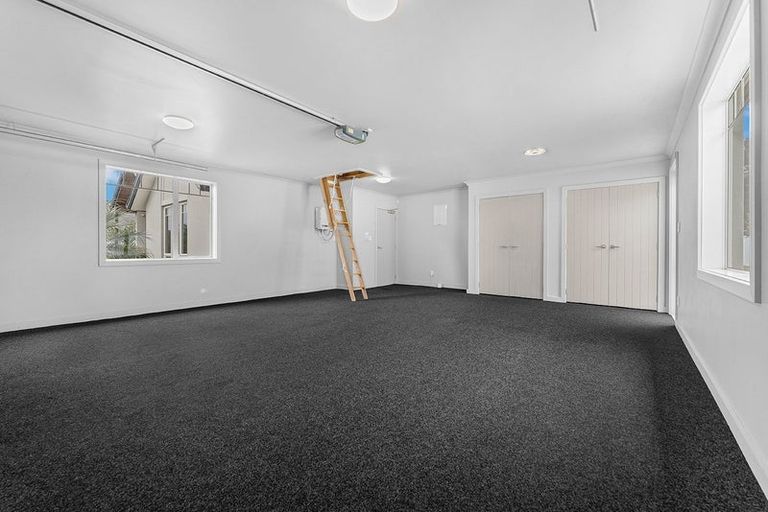 Photo of property in 66 Shelter Drive, Greenhithe, Auckland, 0632