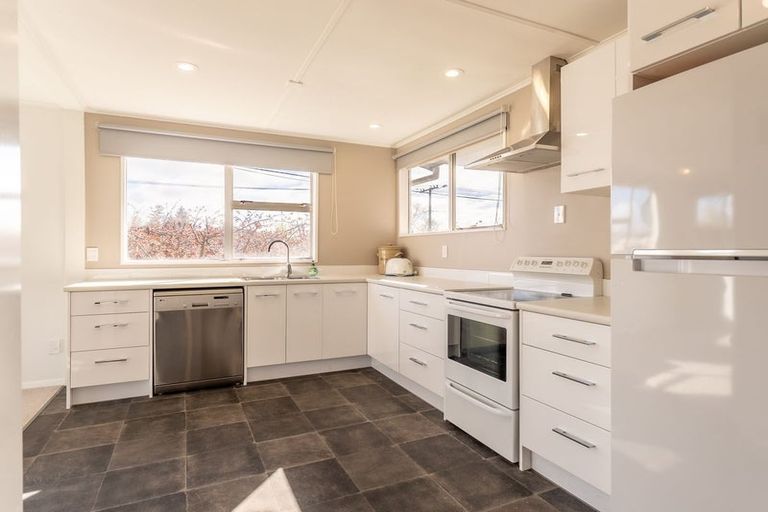 Photo of property in 8 Hopkins Road, Twizel, 7901