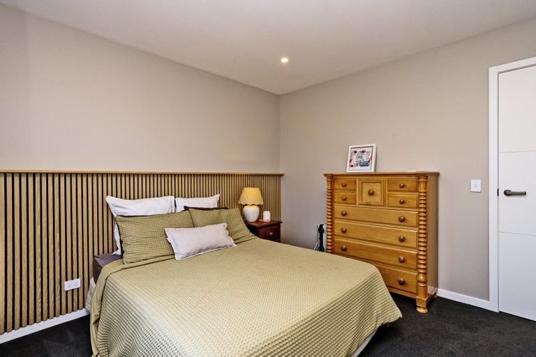 Photo of property in 22 Glenda Place, Seaward Bush, Invercargill, 9812