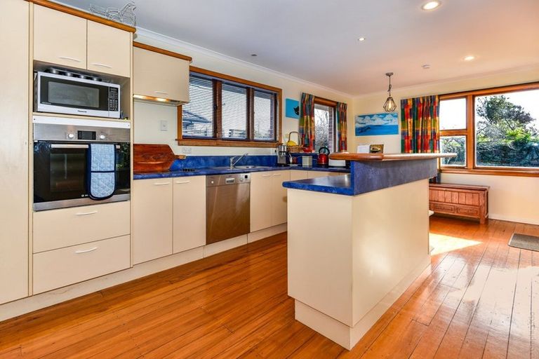 Photo of property in 90 Kendal Avenue, Burnside, Christchurch, 8053