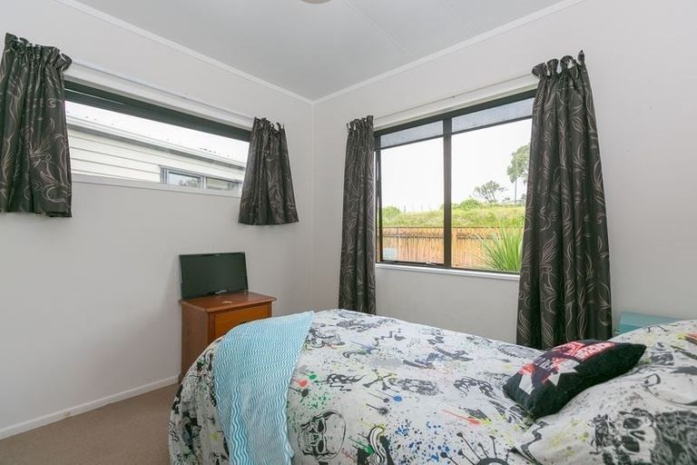Photo of property in 121 Parklands Avenue, Bell Block, New Plymouth, 4312