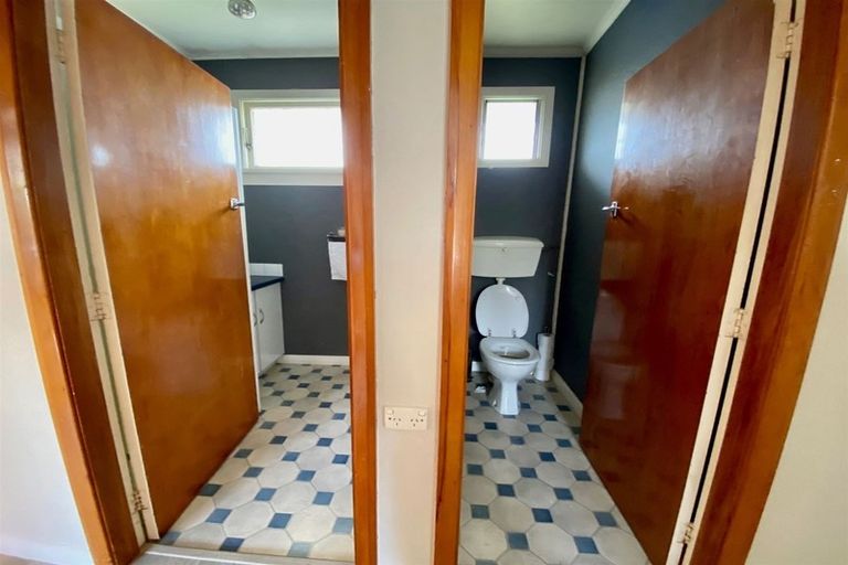 Photo of property in 6 Newarp Street, Balclutha, 9230