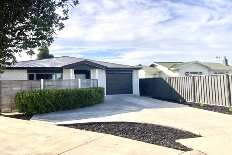 Photo of property in 157a Gloucester Street, Taradale, Napier, 4112