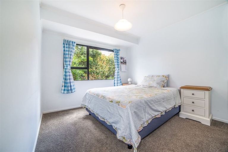 Photo of property in 2/12 Belmont Terrace, Milford, Auckland, 0620