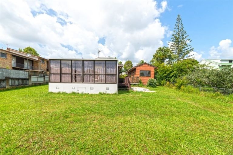 Photo of property in 71 Miro Street, New Lynn, Auckland, 0600
