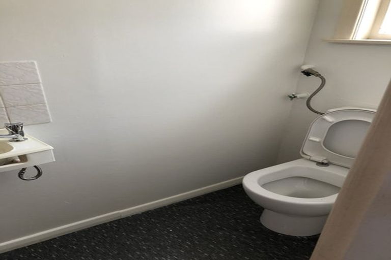 Photo of property in 67 Ironside Road, Johnsonville, Wellington, 6037