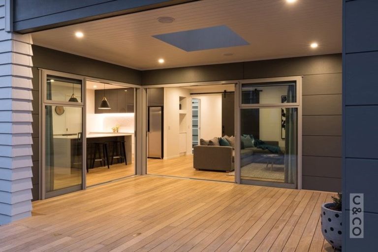 Photo of property in 13 Podgora Avenue, Kumeu, 0810