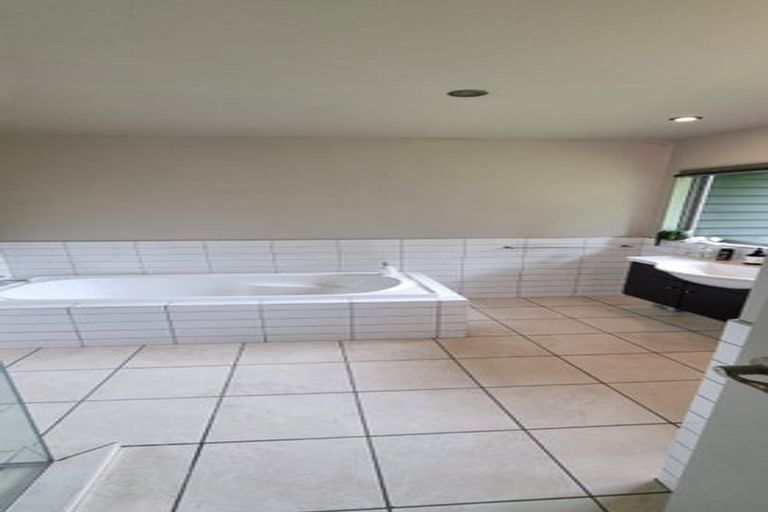 Photo of property in 254 Ngunguru Road, Glenbervie, Whangarei, 0173