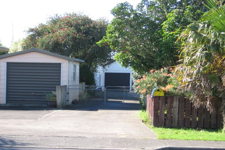 Photo of property in 29a Centreway Road, Orewa, 0931