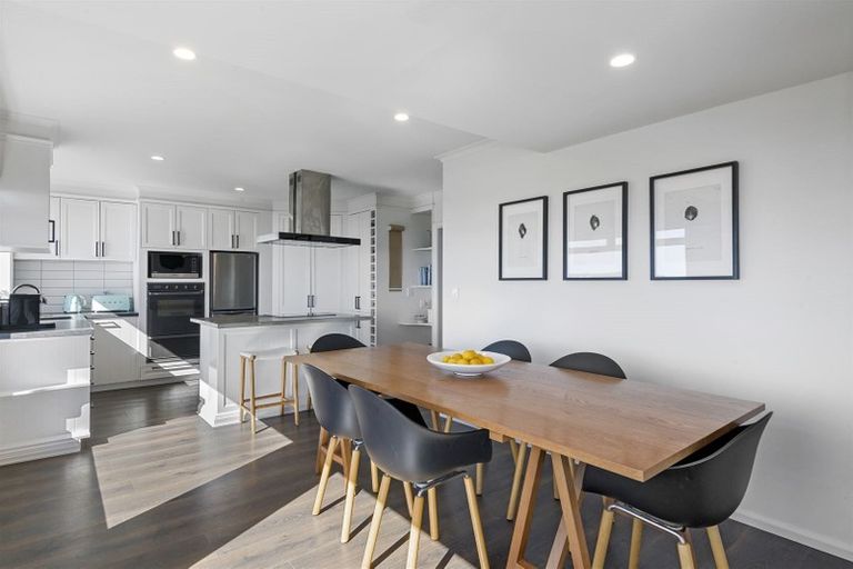 Photo of property in 143 Major Hornbrook Road, Mount Pleasant, Christchurch, 8081