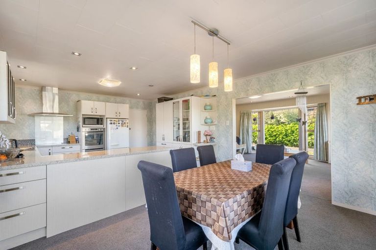 Photo of property in 96 Gladstone Terrace, Gladstone, Invercargill, 9810