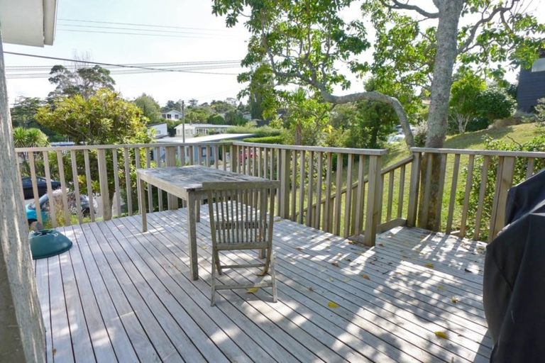 Photo of property in 20 Kenmure Avenue, Forrest Hill, Auckland, 0620