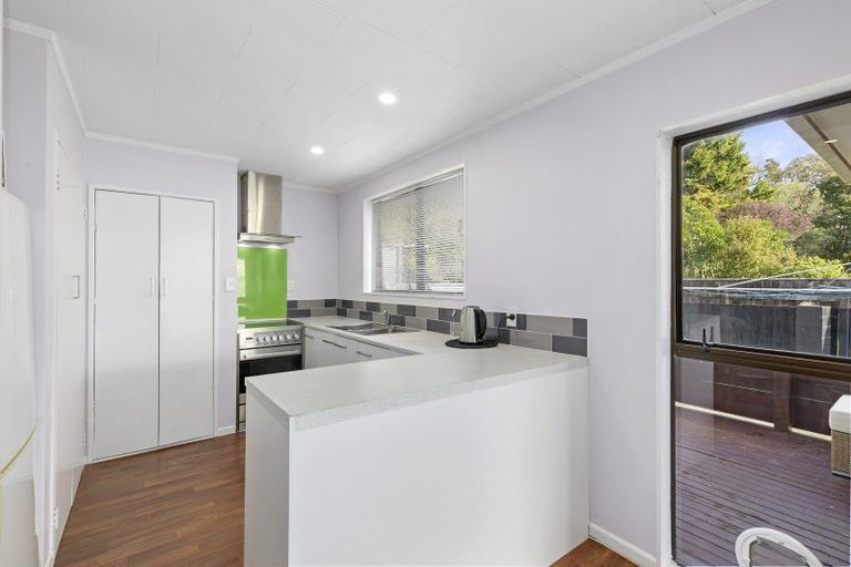 Photo of property in 2/12 Garnet Grove, Birchville, Upper Hutt, 5018