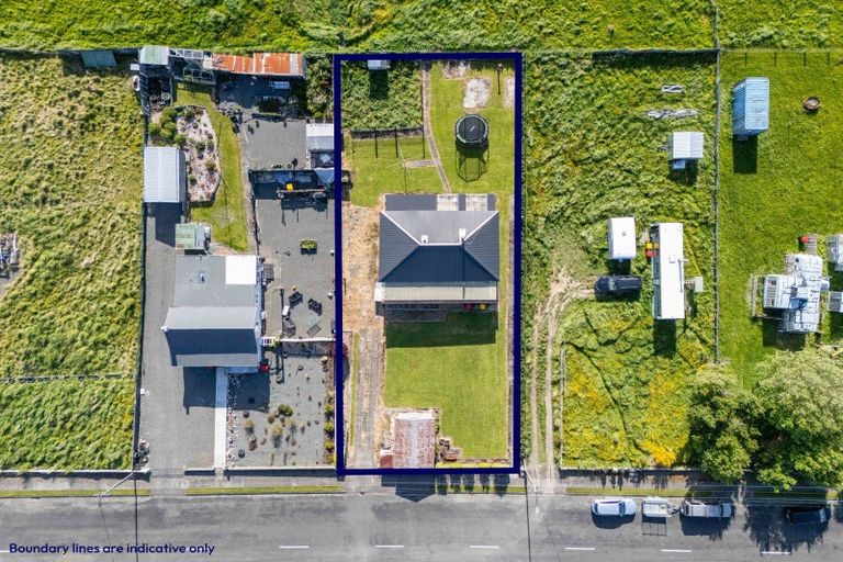 Photo of property in 13 Richmond Street, Ohai, 9635