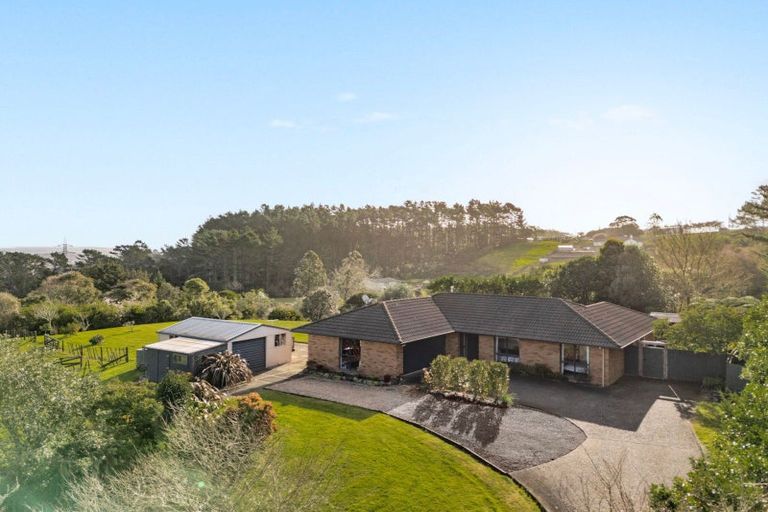 Photo of property in 49 Terry Smyth Drive, Kumeu, 0892