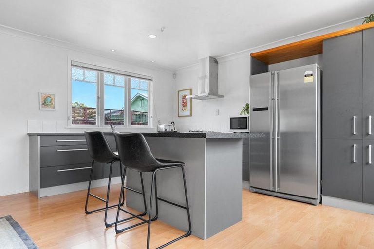 Photo of property in 23 Claude Street, Fairfield, Hamilton, 3214