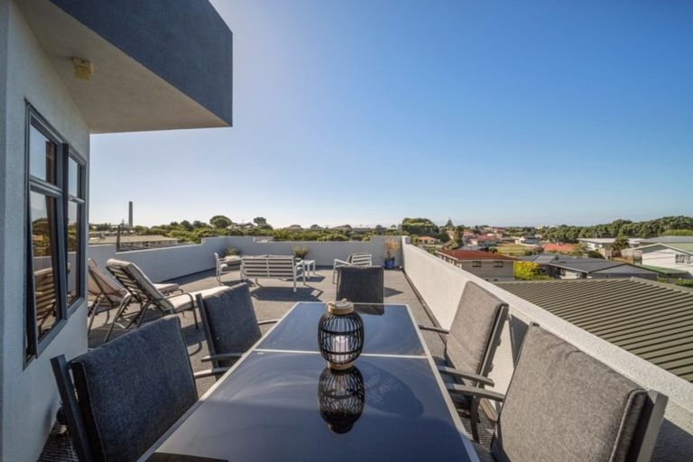 Photo of property in 13 Annandale Street, Lynmouth, New Plymouth, 4310