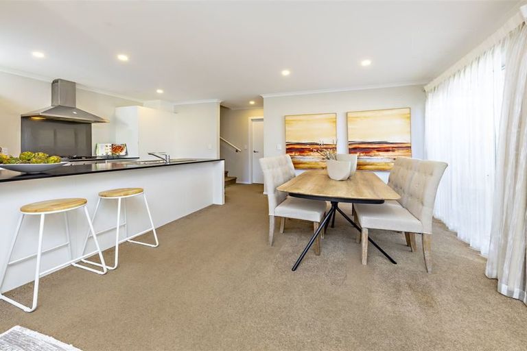 Photo of property in 58 Arrowsmith Drive, Flat Bush, Auckland, 2019