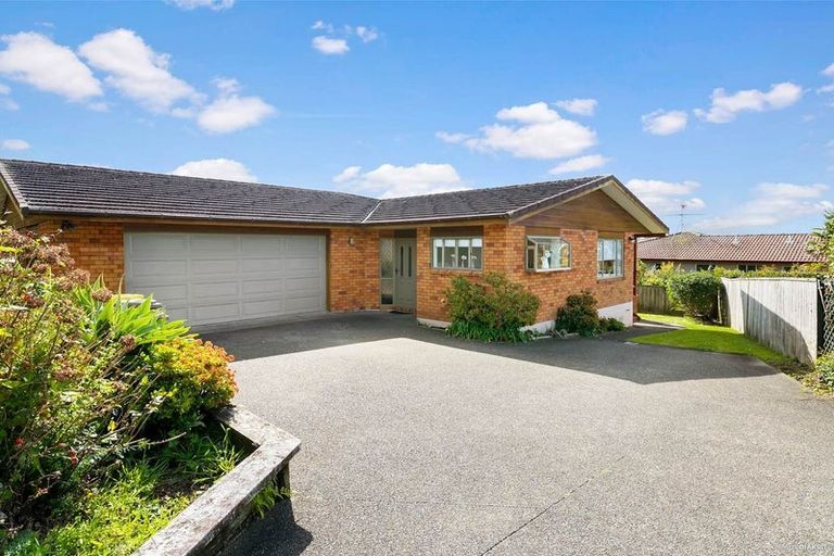 Photo of property in 5 Spinnaker Point, Manly, Whangaparaoa, 0930