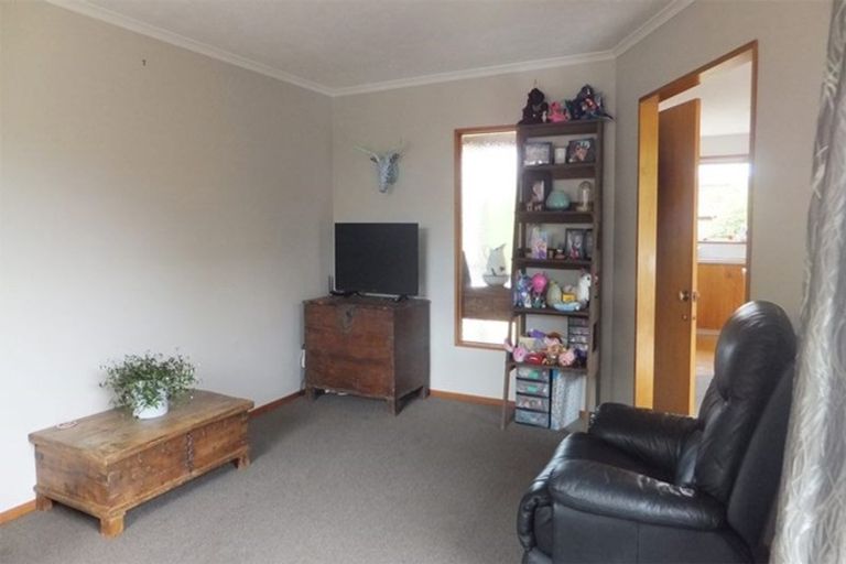 Photo of property in 1/5 Tuscany Place, Beckenham, Christchurch, 8023