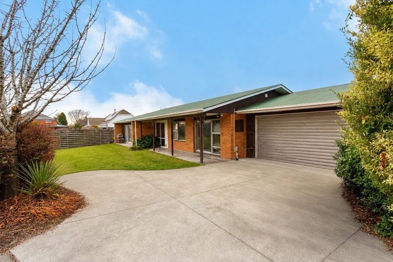 Photo of property in 18a Aileen Place, Upper Riccarton, Christchurch, 8041