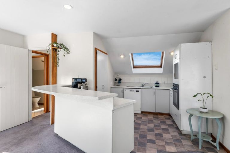 Photo of property in 2/52 Marine Parade, North New Brighton, Christchurch, 8083