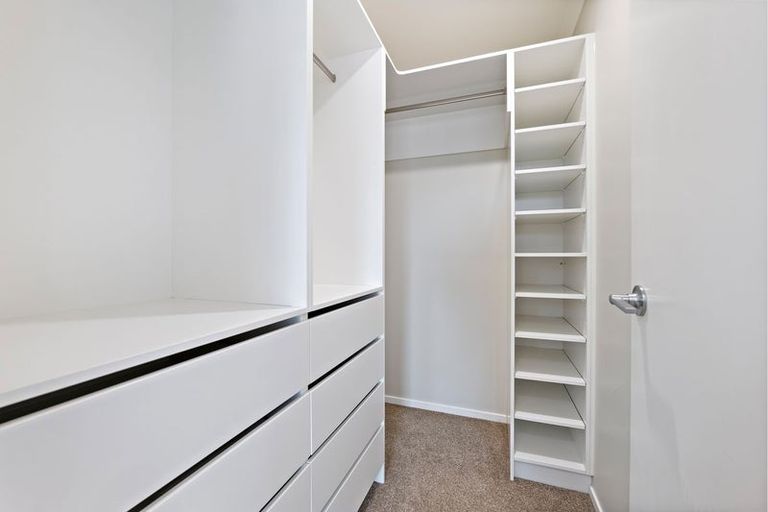 Photo of property in 1 Reremoana Close, Hawera, 4610