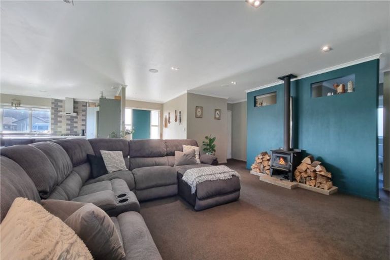 Photo of property in 10 Carroll Place, Owhata, Rotorua, 3010