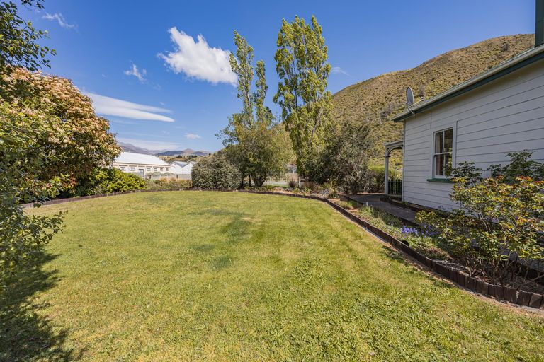 Photo of property in 58 Gordon Street, Kurow, 9435