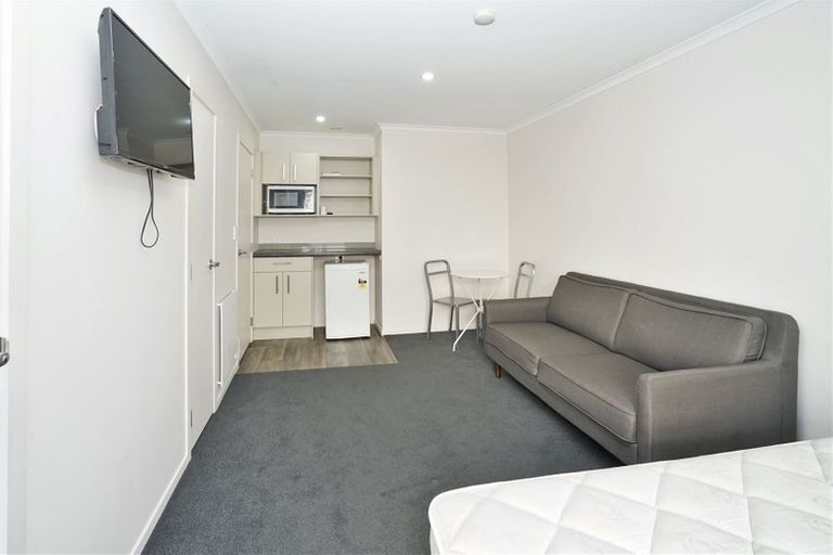 Photo of property in 2/3 Somerset Street, Frankton, Hamilton, 3204