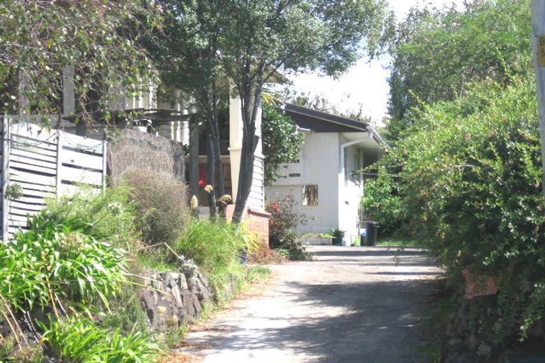 Photo of property in 26 Wattle Street, New Lynn, Auckland, 0600