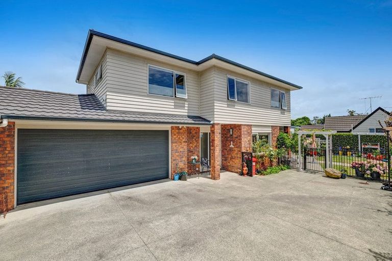 Photo of property in 13 Andre Rise, Stanmore Bay, Whangaparaoa, 0932