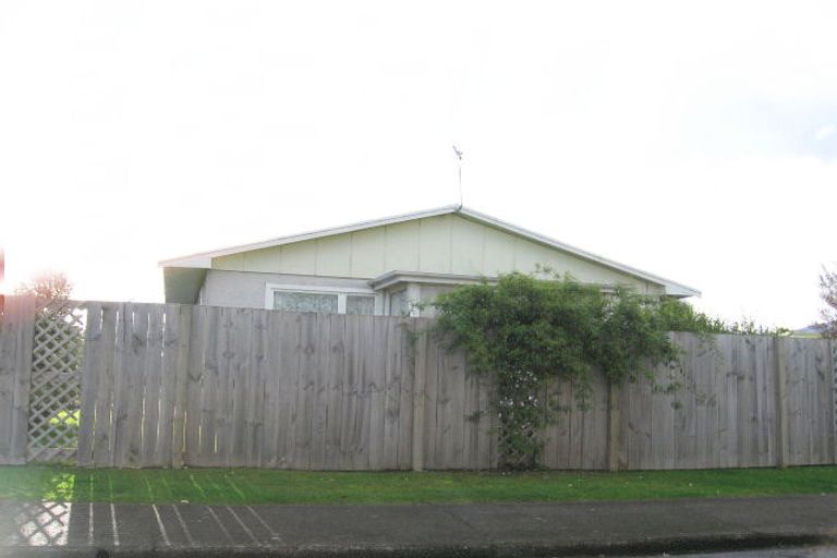 Photo of property in 408 Frimley Place, Frimley, Hastings, 4120