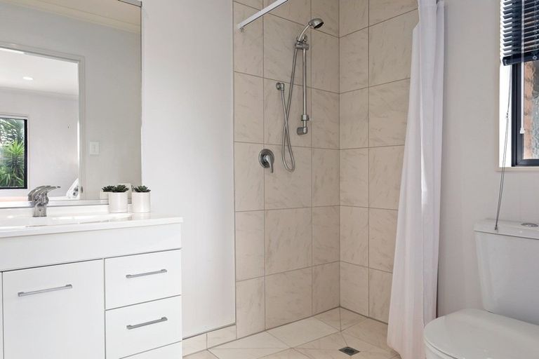 Photo of property in 5 Zarling Lane, Coastlands, Whakatane, 3120