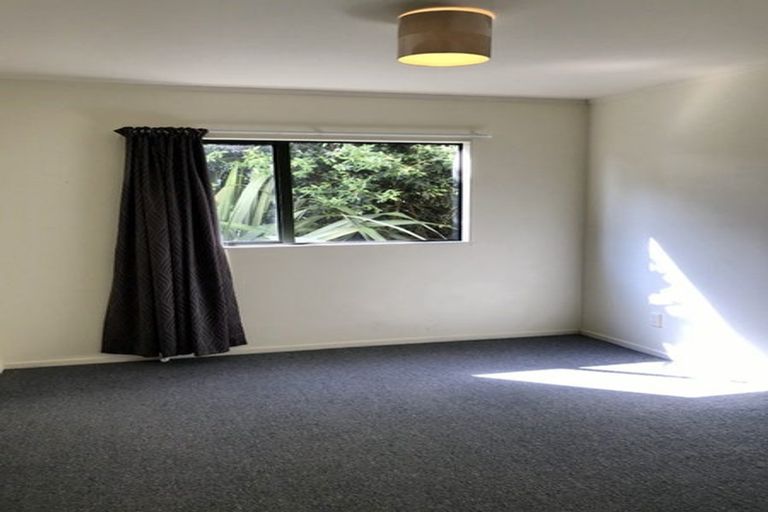 Photo of property in 32 Morere Street, Titahi Bay, Porirua, 5022