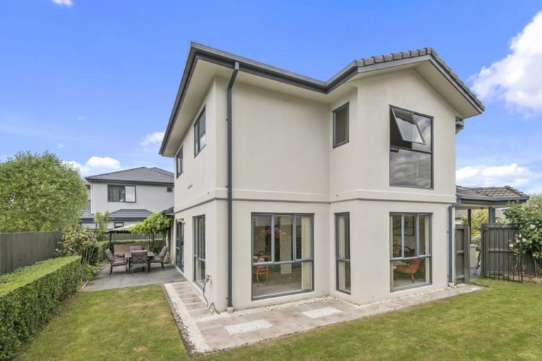 Photo of property in 3 Saint Clair Close, Harewood, Christchurch, 8051