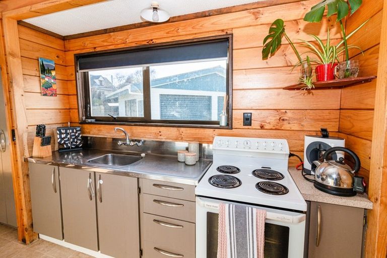 Photo of property in 86 Treadwell Street, Springvale, Whanganui, 4501