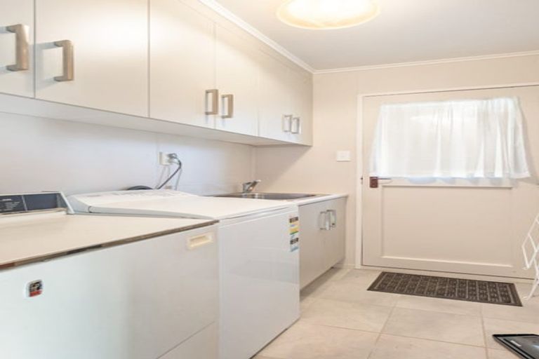 Photo of property in 9b Crombie Street, Gore, 9710