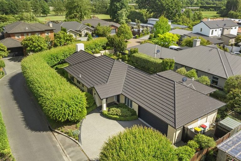 Photo of property in 8 Lime Tree Lane, Harewood, Christchurch, 8051