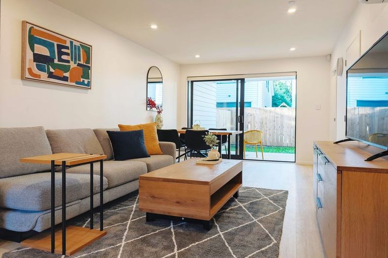 Photo of property in 47 Northcote Road, Northcote, Christchurch, 8052