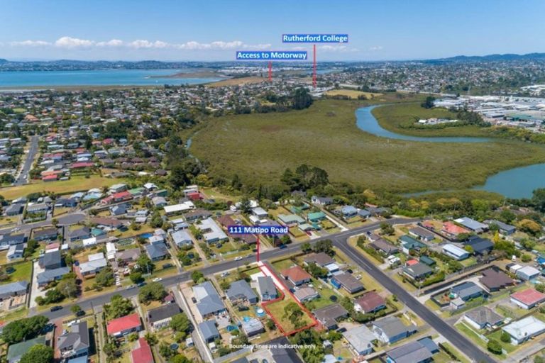 Photo of property in 111a Matipo Road, Te Atatu Peninsula, Auckland, 0610