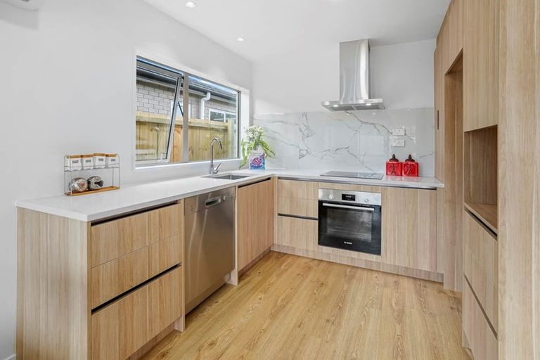 Photo of property in 61c Settlement Road, Papakura, 2110