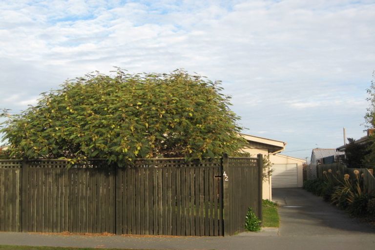 Photo of property in 42 Pine Avenue, New Brighton, Christchurch, 8061