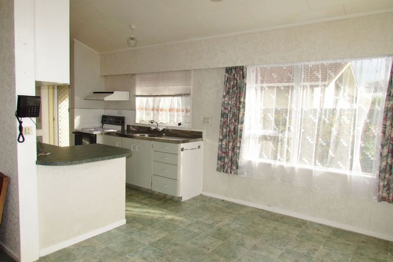 Photo of property in 6 Lowes Place, Solway, Masterton, 5810