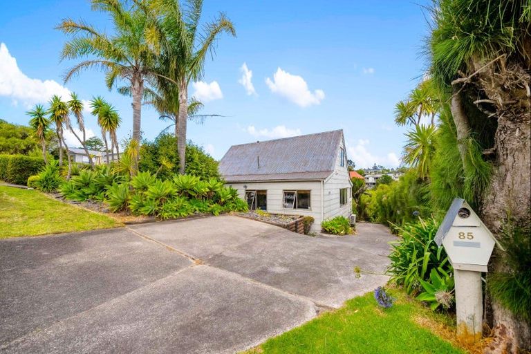 Photo of property in 85 Evelyn Road, Cockle Bay, Auckland, 2014