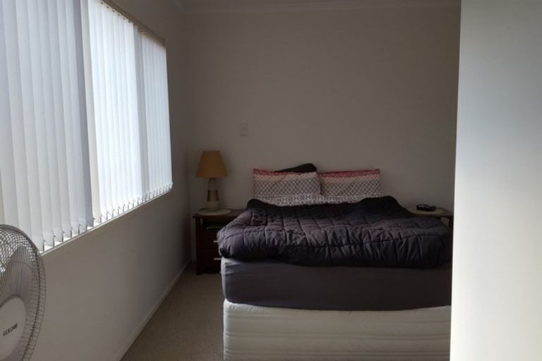 Photo of property in 42 Robin Brooke Drive, Flat Bush, Auckland, 2019